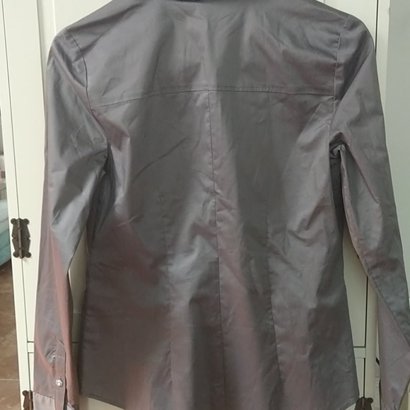 NWT NY&C Grey Jewel Button-Up Blouse XS - Picture 5 of 5
